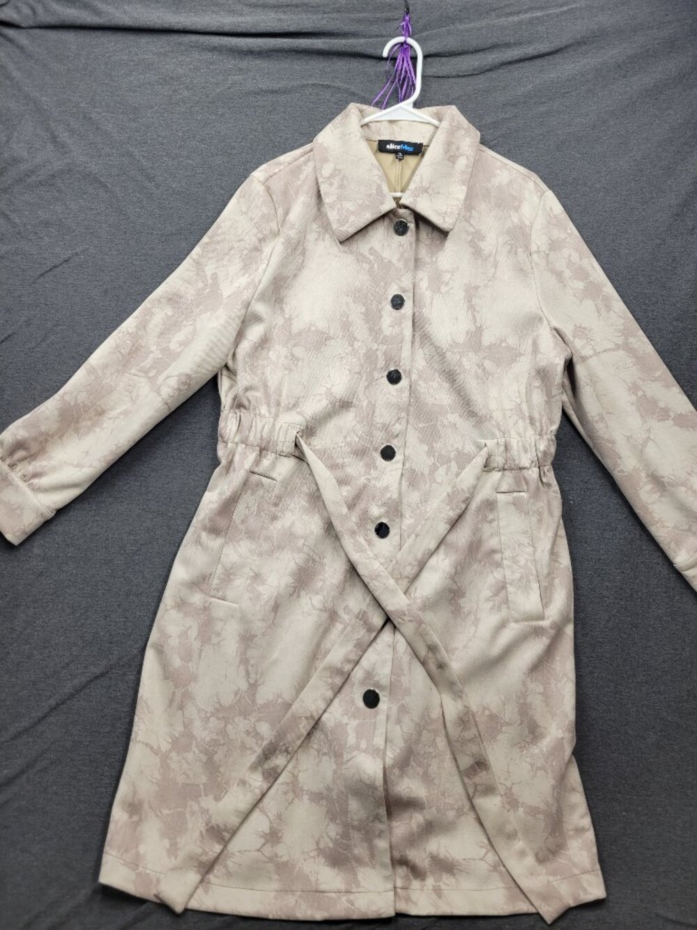 Womens coat, Alice blue, size xl, tan tye dye, excellent condition